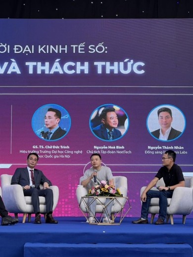 Hội thảo khởi nghiệp trong thời đại kinh tế số dành cho sinh viên công nghệ